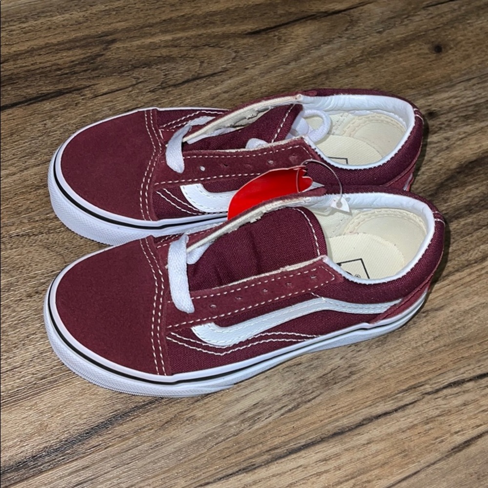 Vans - Picture 2 of 2